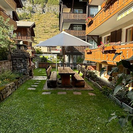 Chalet Medi Церматт Экстерьер фото